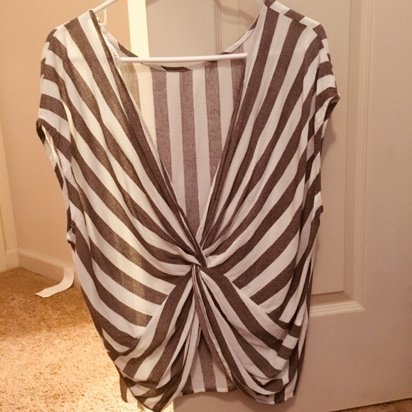 Final Touch Tops - Final Touch Open Back Top❤️ *sold*